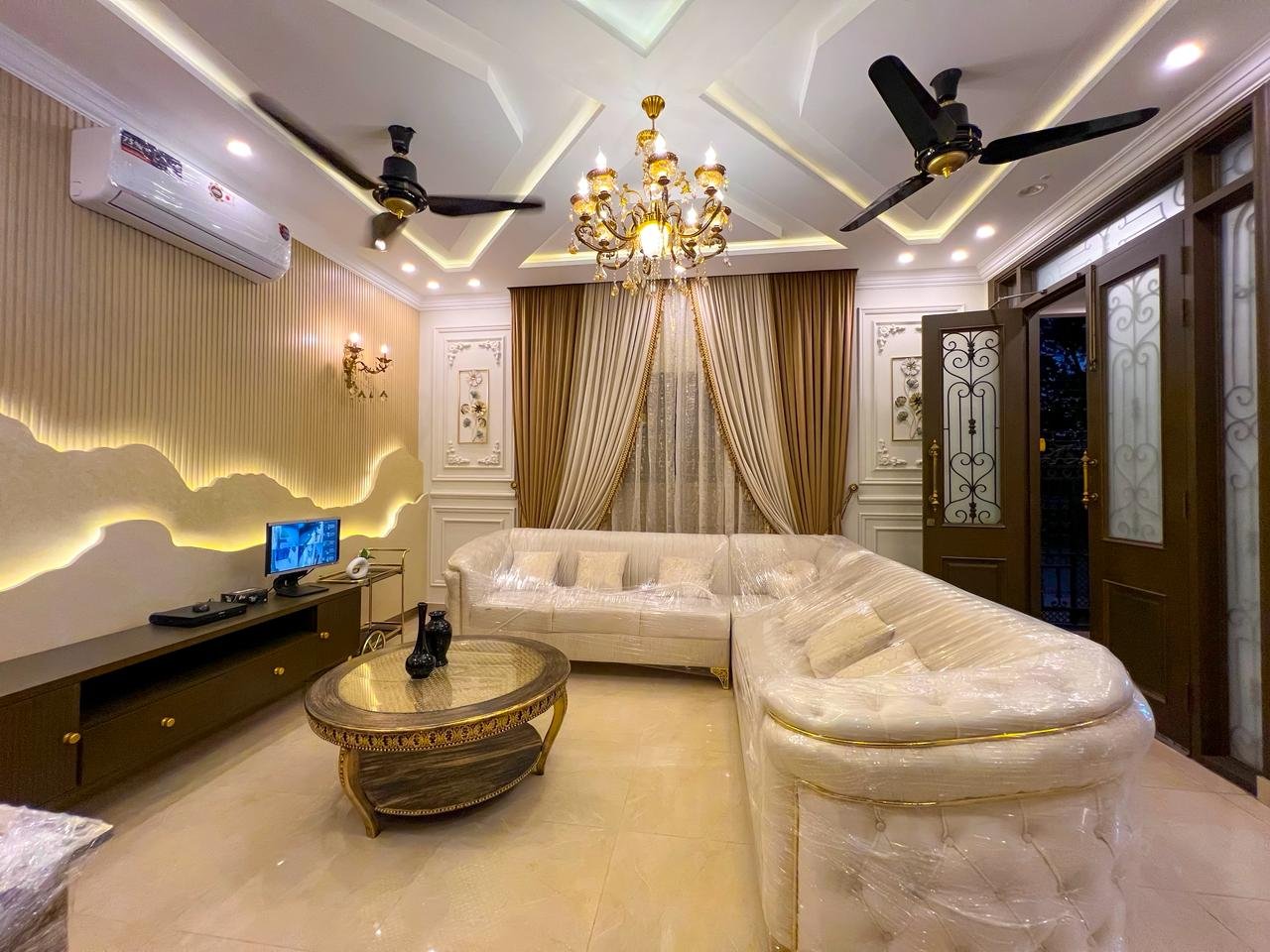 Formal living room